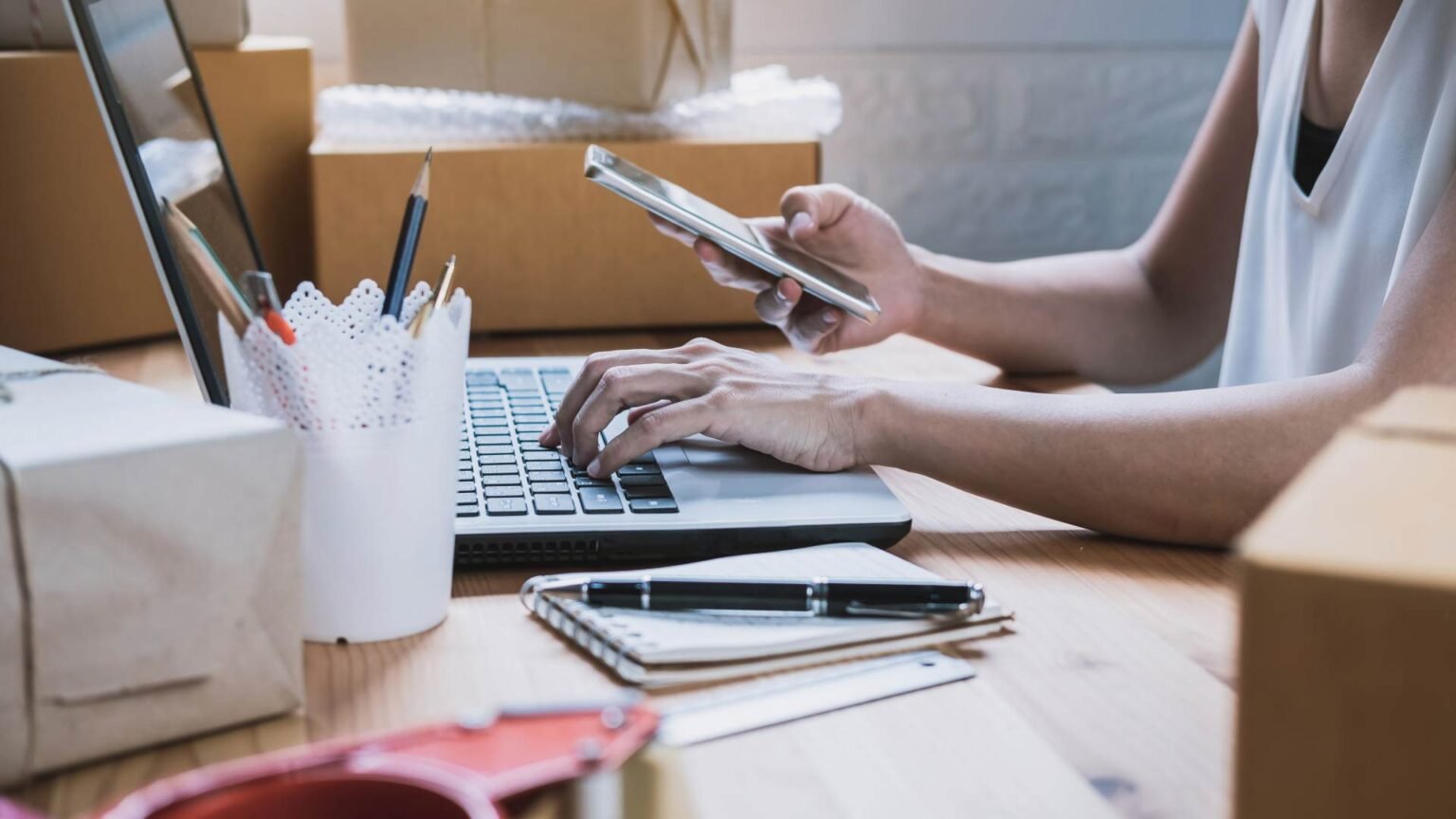 Button Integrates Into Linktree to Support Social Commerce for Creators