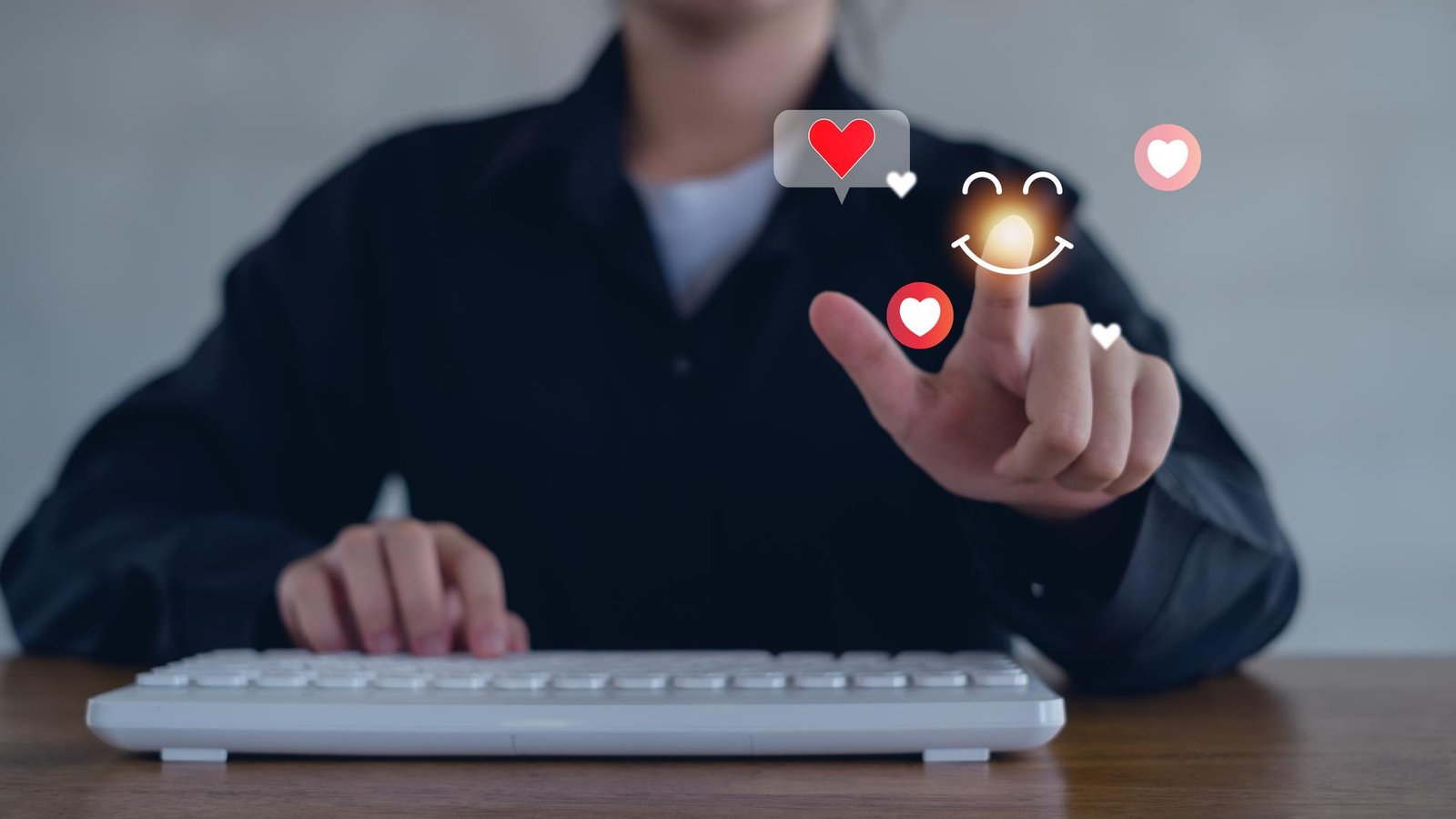 SALESmanago launches real-time marketing suite