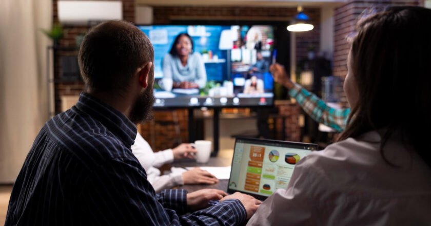 ibex Sponsors Execs In The Know Customer Response Summit in San Diego