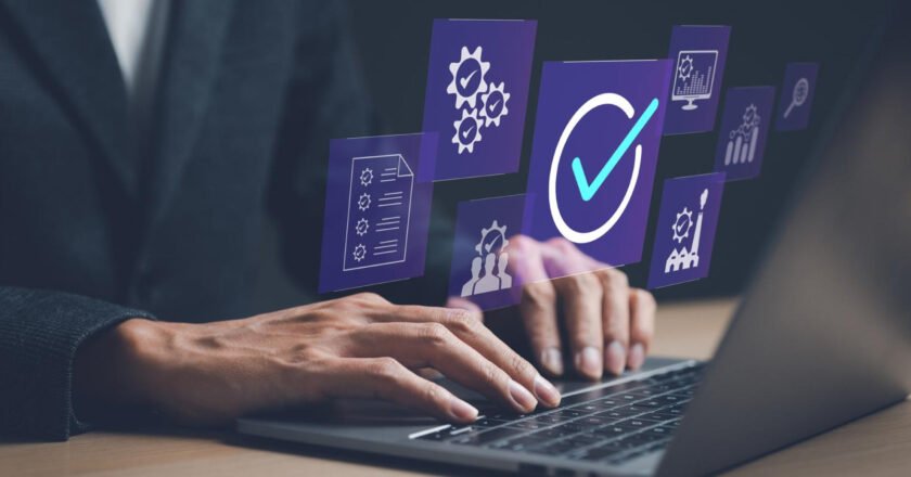Bloomreach and Uniform unveil AI solution at the MACH Alliance's AI Hackathon