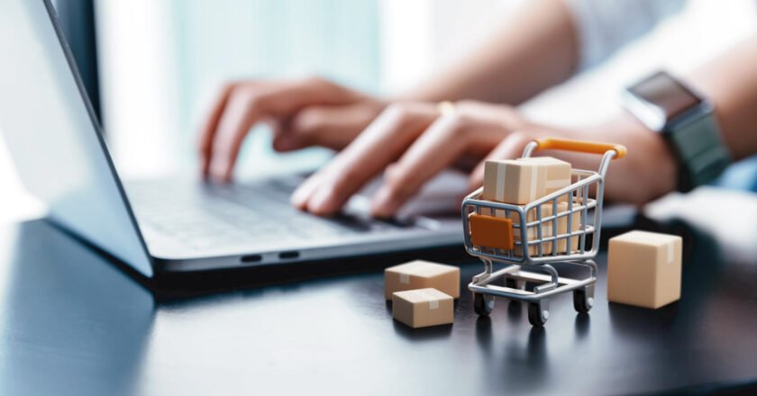 Commerce Unlocks Agentic Checkout Within AI-Powered Discovery Platforms