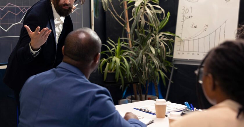 dsb.net UK Announces Leadership, Invests in Growth with Darwin CX backing