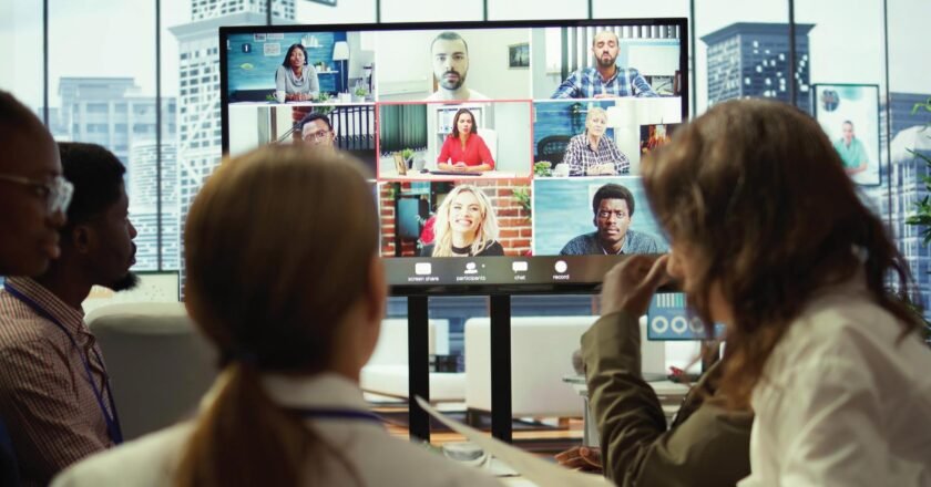 Later and Mavely Unveil Swipe Up