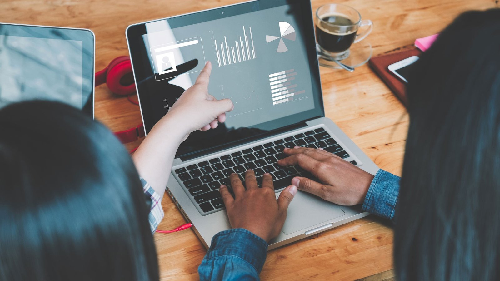 Maestra.io launches Shopify loyalty app, positions as Klaviyo alternative