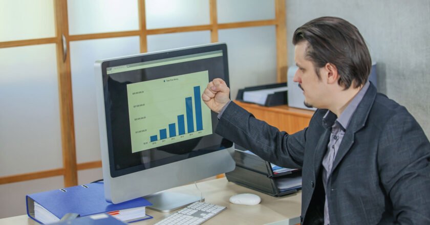 Qualified Introduces Piper, the #1 AI SDR Agent for Demandbase