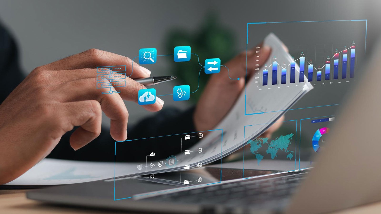 Derek Maxfield Introduces Komigo