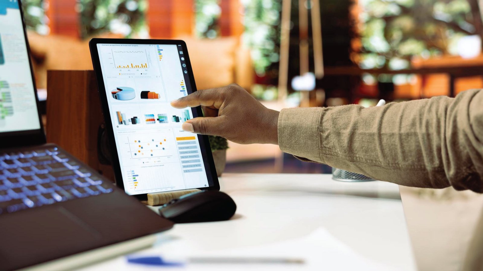 billups Launches AI-Powered Agentic System for Out-of-Home Advertising