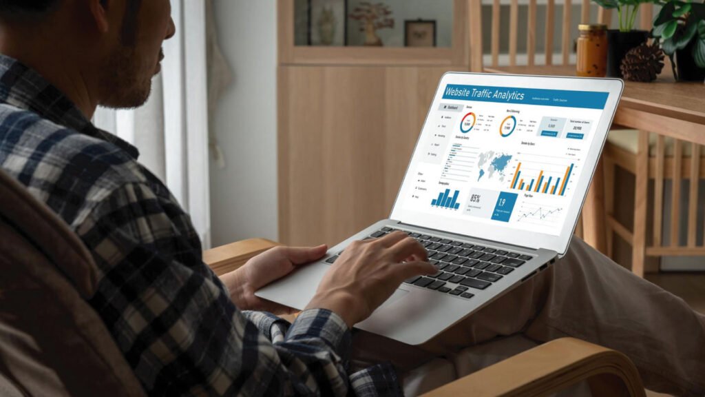 Fullstory: Holiday Web and Mobile Traffic Surges Amid Rising Frustration