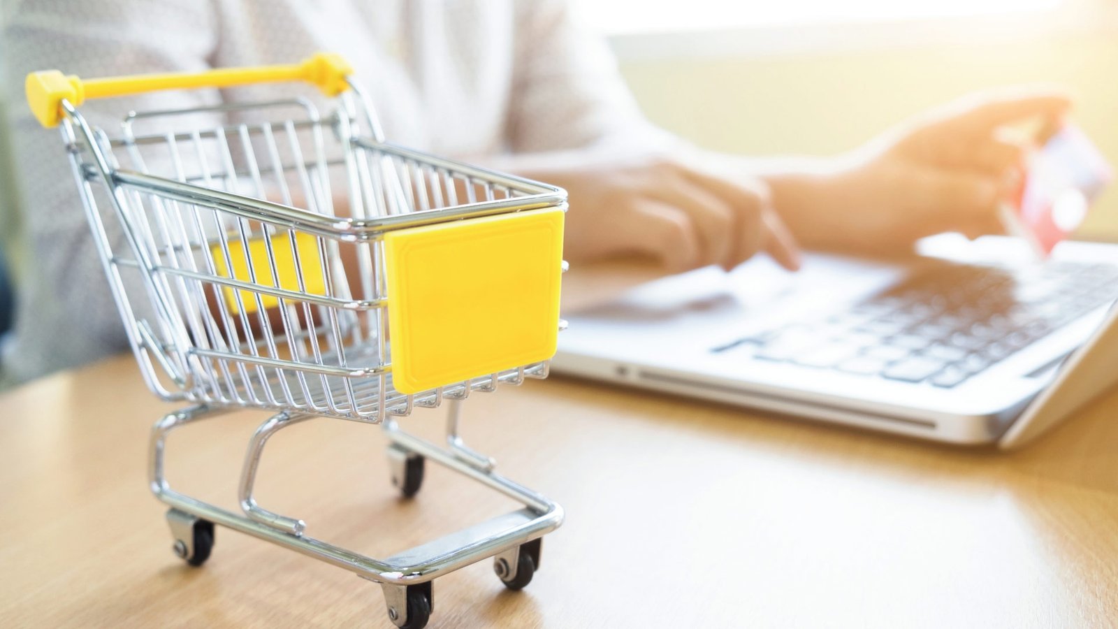 Introducing the first Agentic Shipping Platform: Shippo MCP