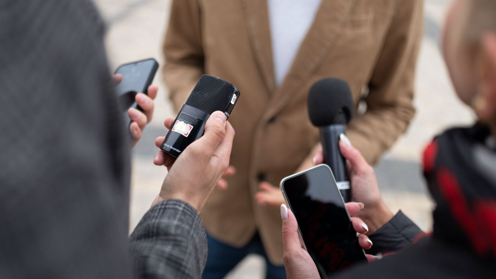 KCSA Strategic Communications Launches AI Lab