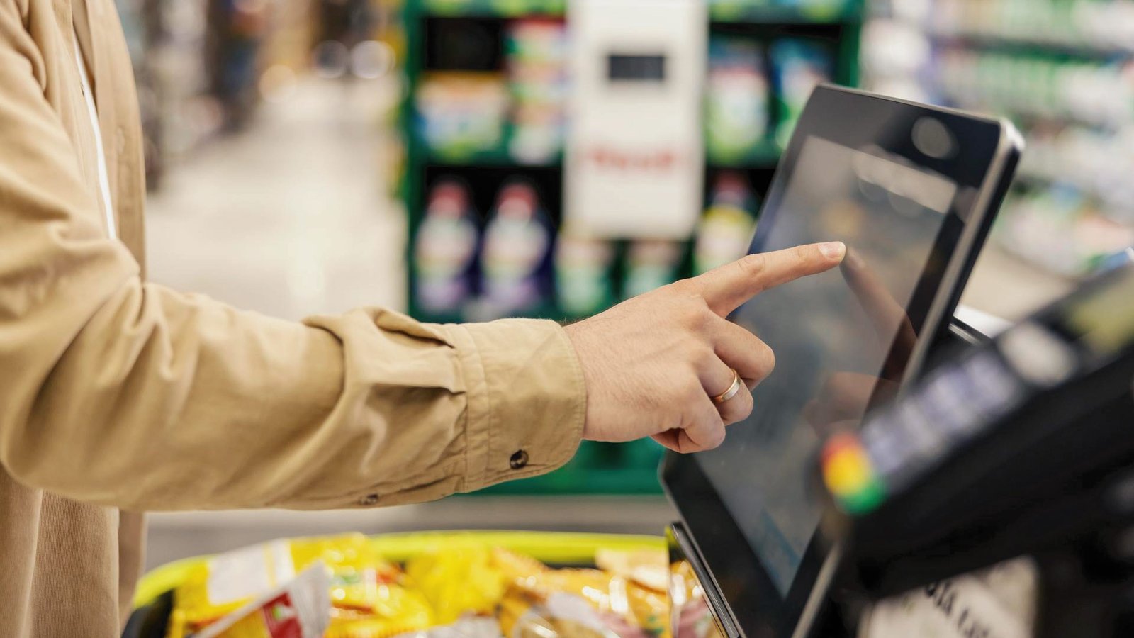 Tealium Handles Record BFCM Volume, Supporting Global Businesses