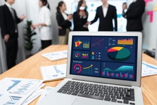 Brandwatch Report: Only 25% of Marketers Truly Understand Their Audiences